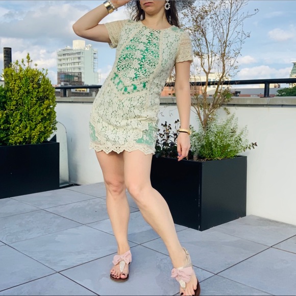 Anthro Champagne & Strawberry Ivory lace Emerald - Picture 14 of 16